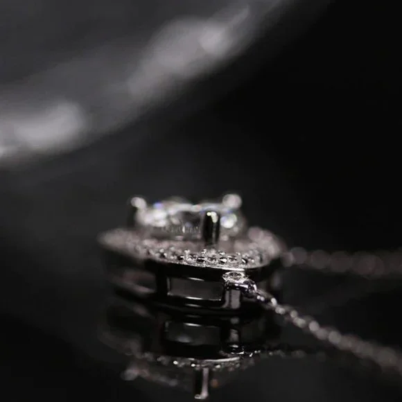 Certified 1ct. t.w.Moissanite Diamond Heart Necklace NEW